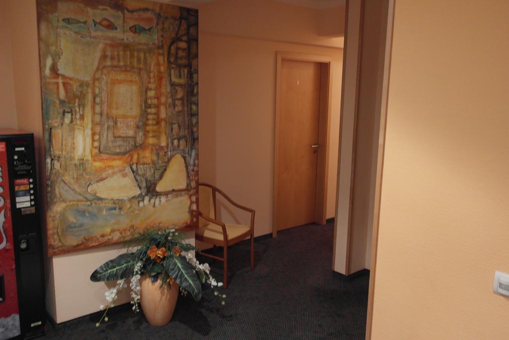 Hotel Jahnhaus Ланґенфельд Екстер'єр фото